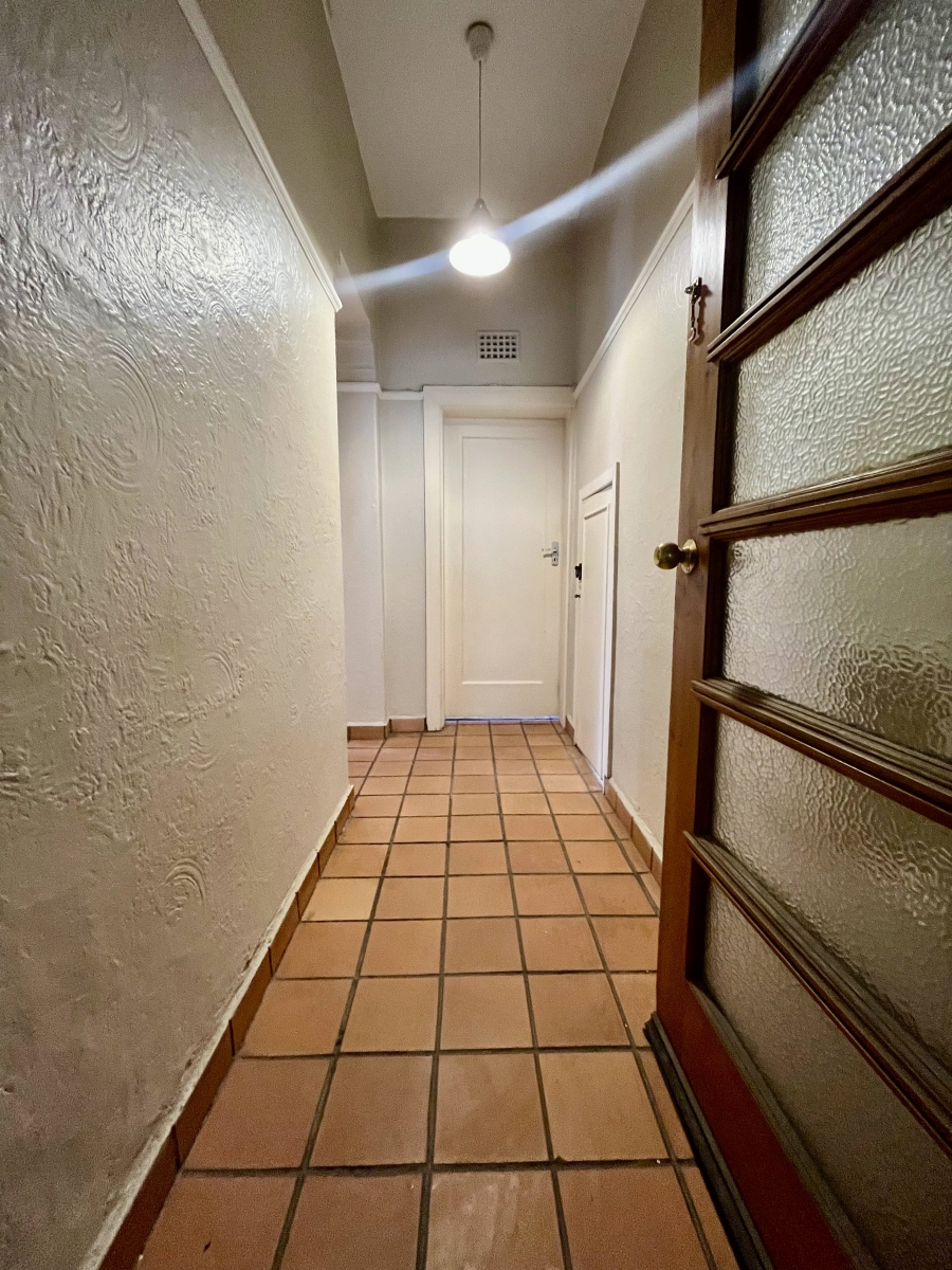 To Let 2 Bedroom Property for Rent in Gardens Western Cape